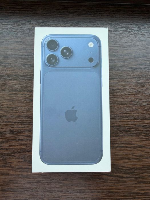 Iphone 17 pro max синий 512mb