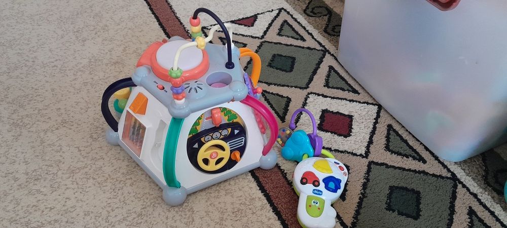 Продам детские развивающие центры