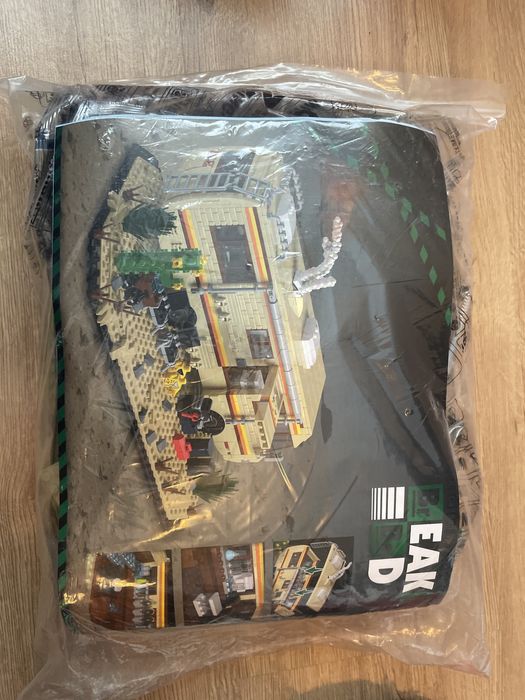 Vând lego rulotă The Crystal Ship Breaking Bad