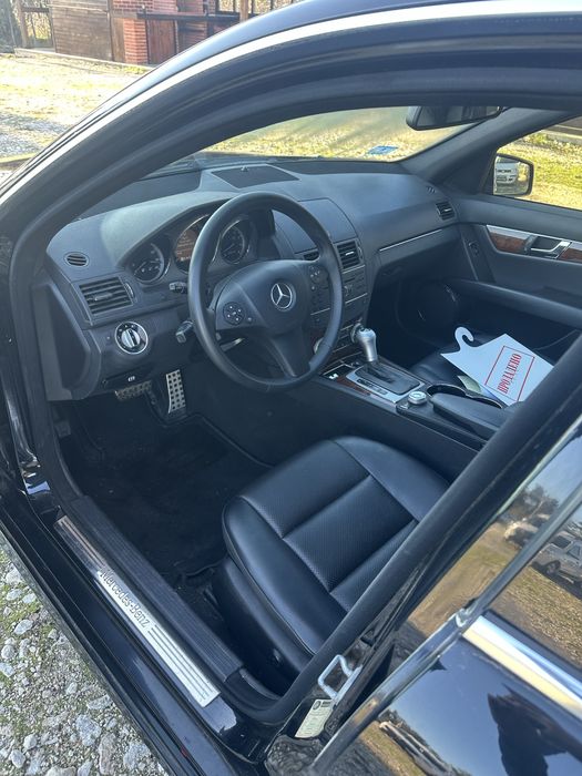 Mercedes c300 2011 г