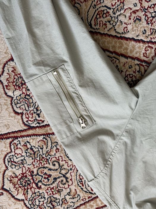 Продам куртку ZARA