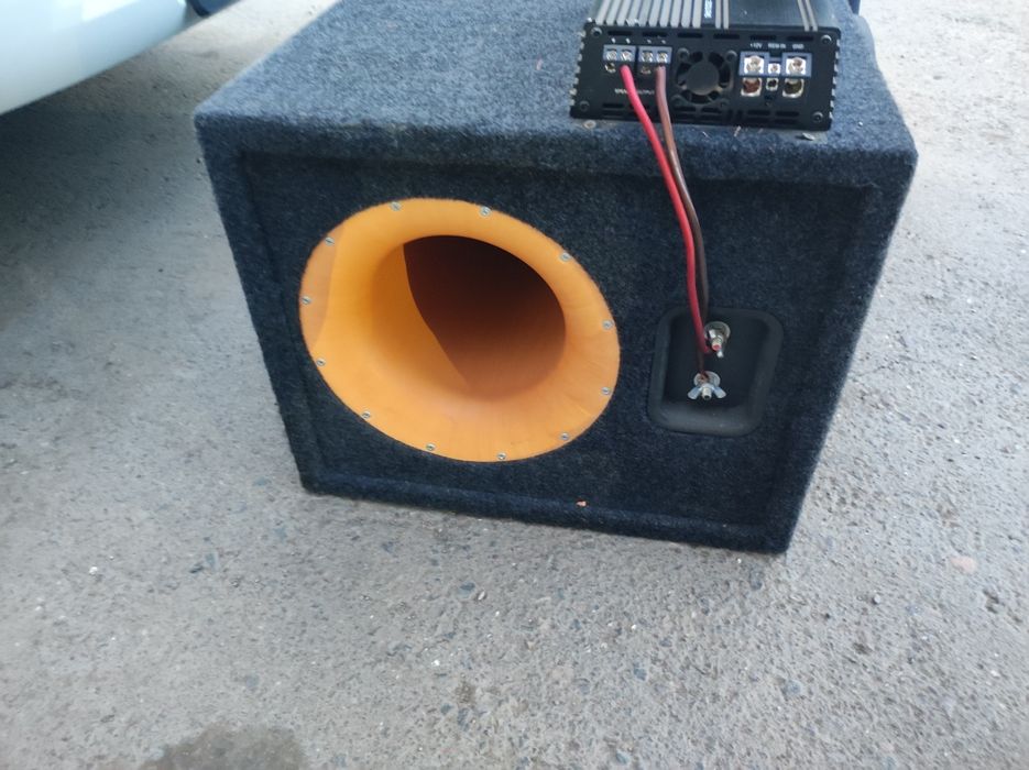 Сабвуфер продам срочноо