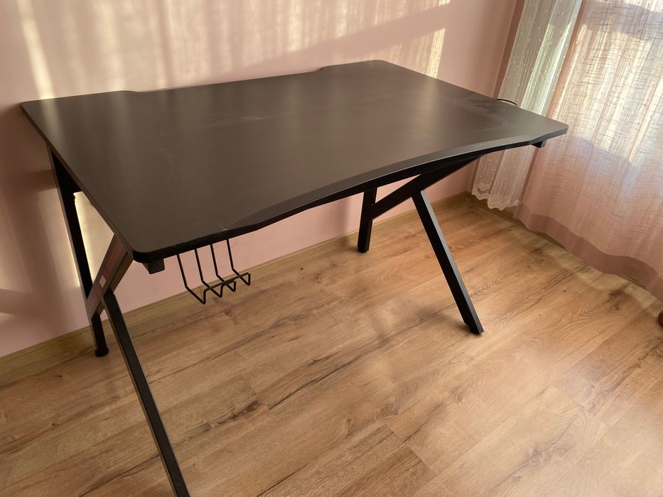 Офис Обзавеждане