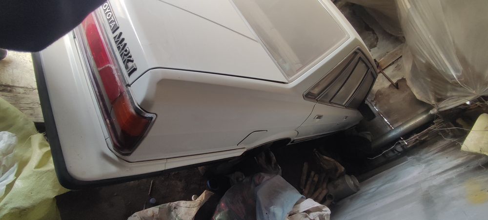 Tayota mark 2  на запчасти