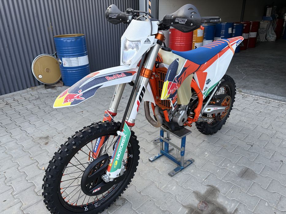 Ktm 250 Exc-F Six days  Ca noua !