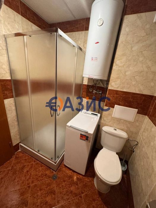 Продава се Двустаен апартамент в к.к. Слънчев бряг - 53 кв.м за 645 €/кв.м - Снимка #8