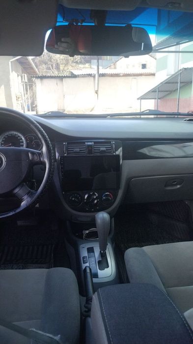 Lasetti avtomat sotiladi