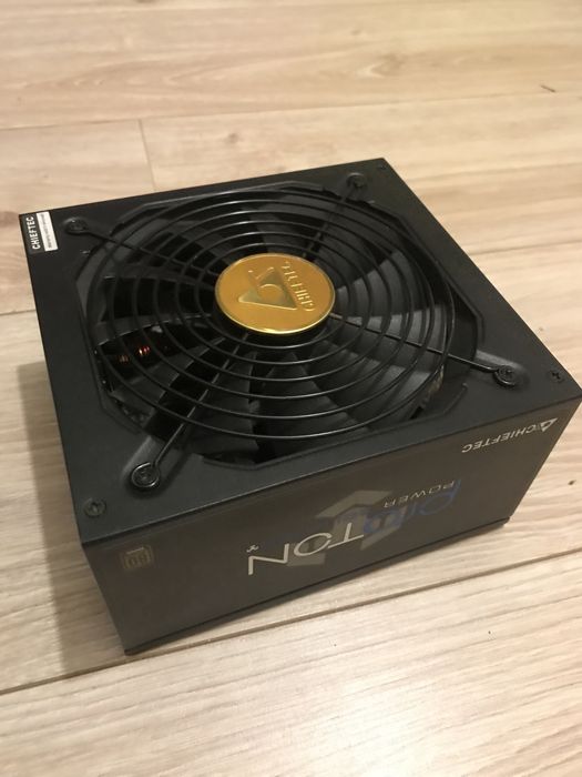 Продавам Модулно захранване Chieftec Proton BDF-1000C 1000w