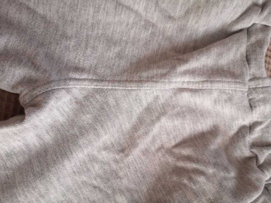 Bench. Долнище за момиче