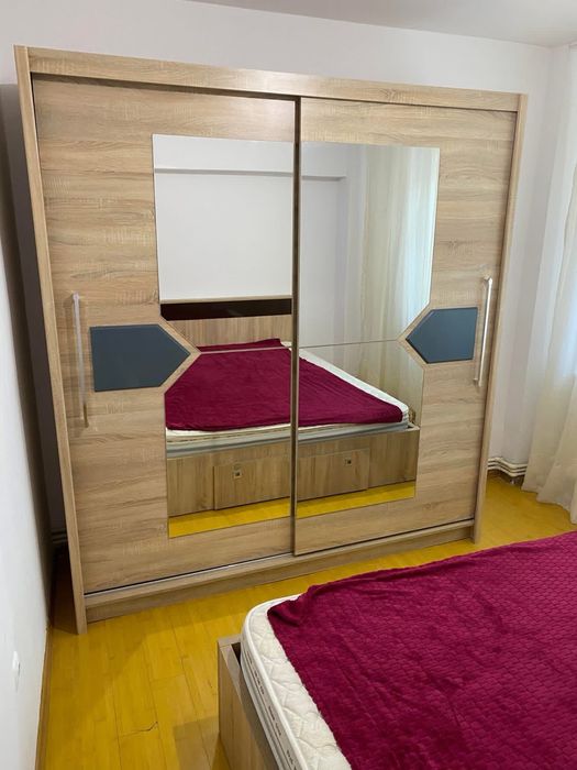 Apartament de închiriat
