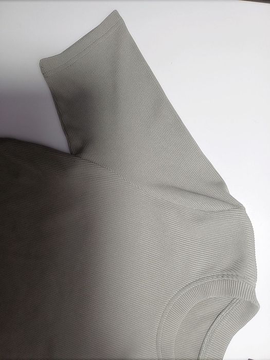 продам топик зелёного цвета