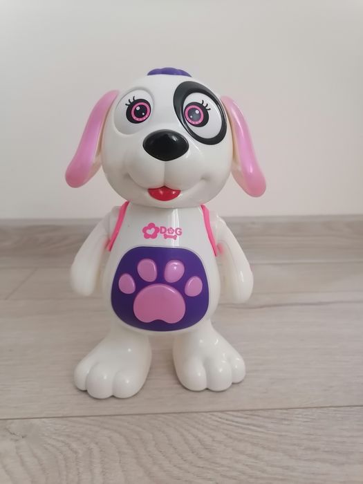 Танцуващо куче - пее, свети и танцува