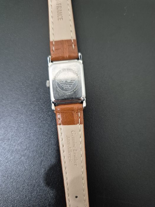 Armani часы женские