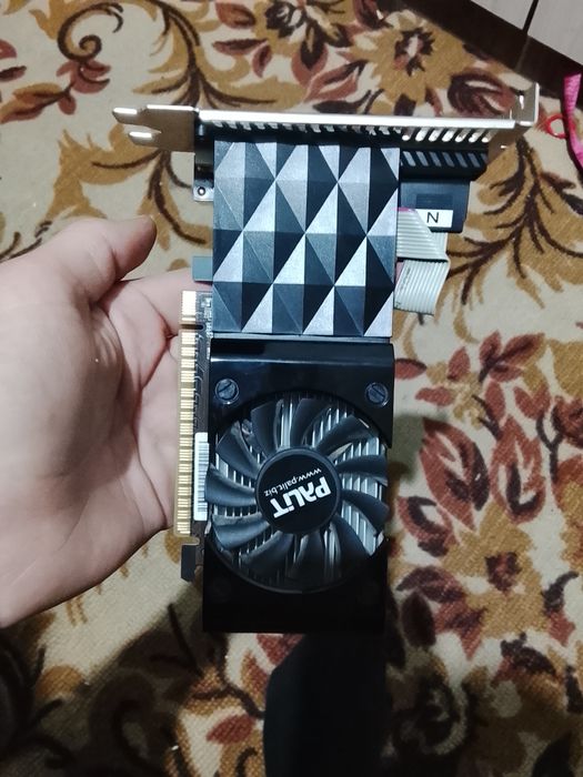 Продам компьютер материнка не работает