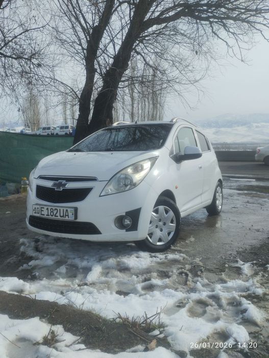 Avtomobil Chevrolet Spark