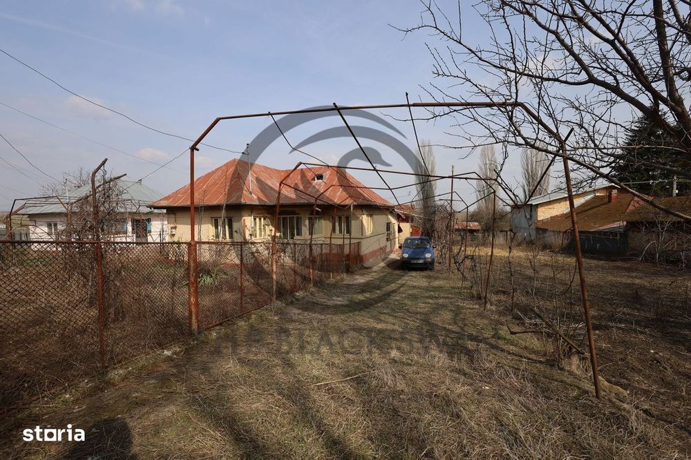 Casă de vânzare | 1.059mp teren | Filipeștii de  Târg | Comision 0%