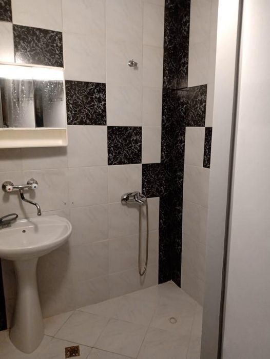 Дава се под наем Тристаен апартамент в София, Западен парк - 65 кв.м за 525 € - Снимка #6