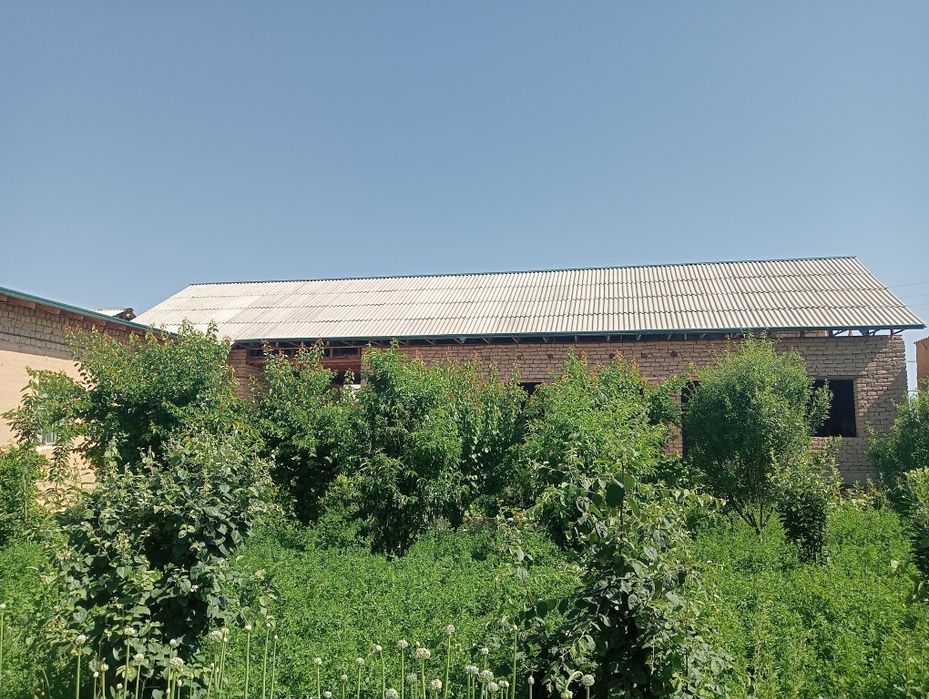 Uy sotiladi srochniy