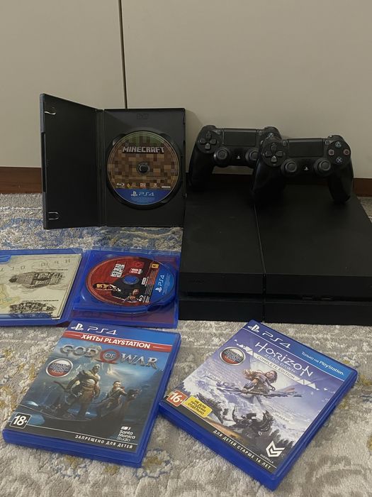ps 4 с двумя джойстиками