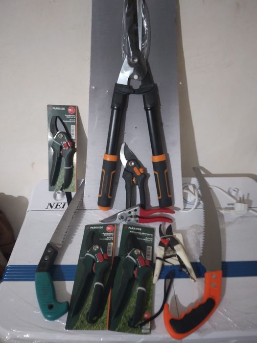 Foarfec nou 50 de lei bucata