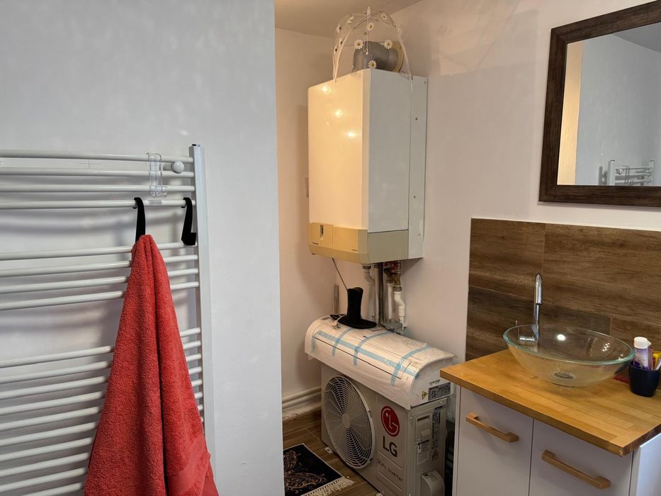 Închiriez apartament cu 1 camera