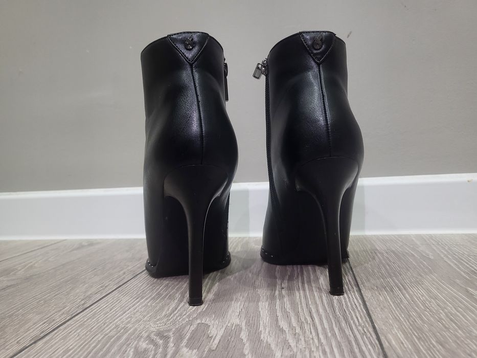 Продам ботильоны за 4500 тг