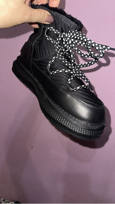 Шиарные зимние ботинки натуралка 38 размер