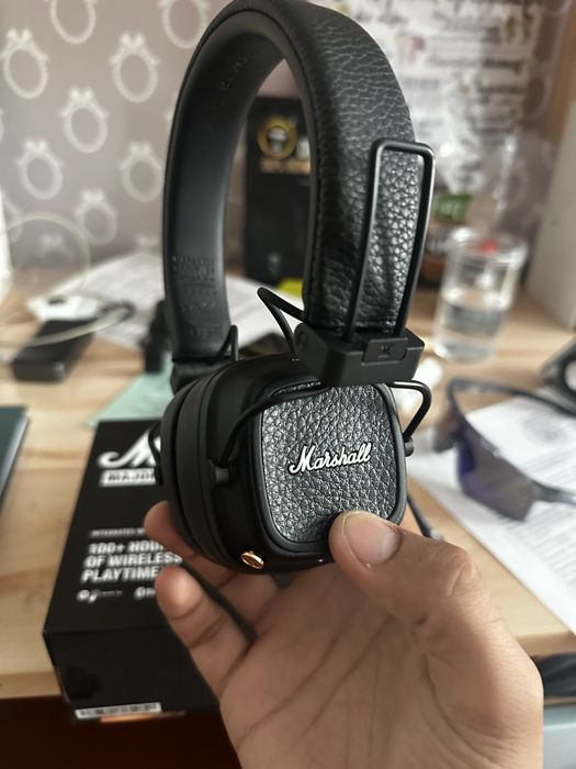 Продаю наушники Marshall major 5