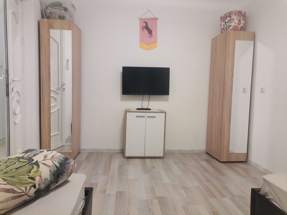 Дава се под наем Тристаен апартамент в Созопол - 60 кв.м за 997.05 € - Снимка #4