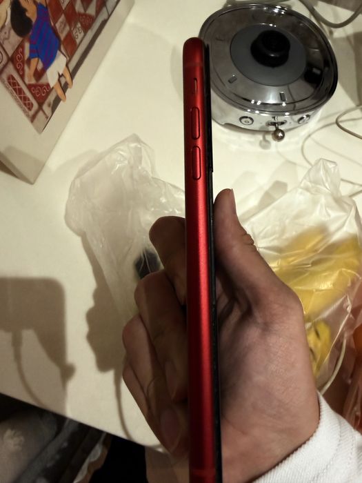 продам айфон хр 64 гб