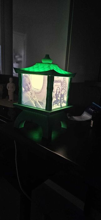 Lumina de veghe/ Lampa