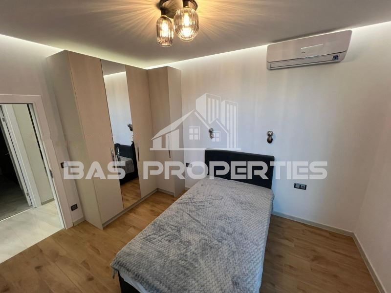 Продава се Тристаен апартамент в София, Кръстова вада - 111 кв.м за 1833 €/кв.м - Снимка #5