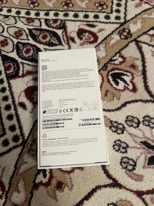Продается Айфон 17 про 256 гб