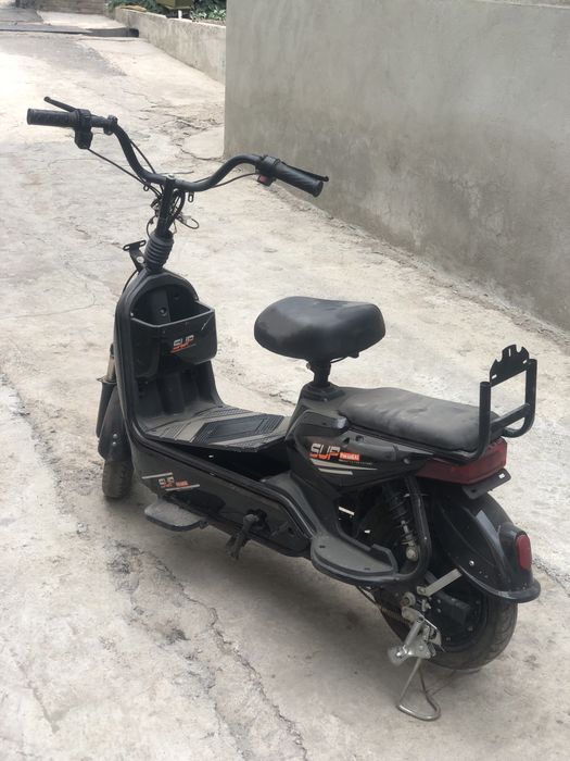 электроскутер продам
