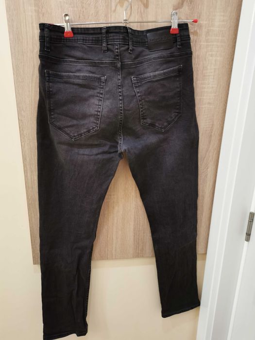 Мъжки дънки 34 размер