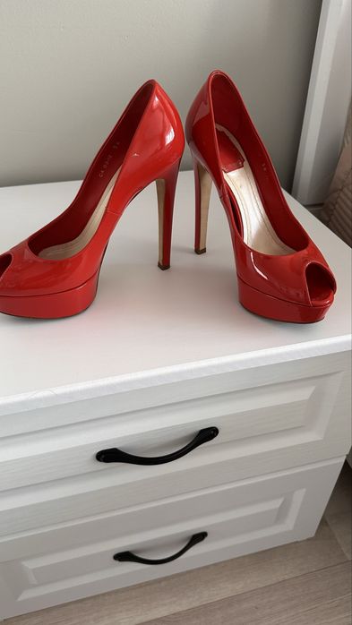 Женские туфли брендовые