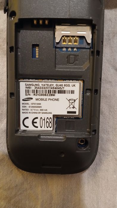 Vand Samsung GT-E 1200I