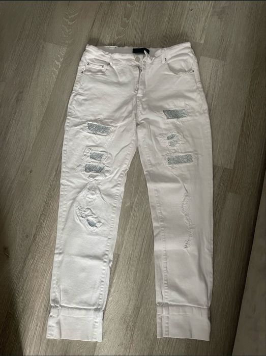 Blugi Amiri Albi