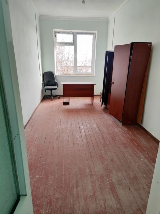 Бино ижарага берилади.