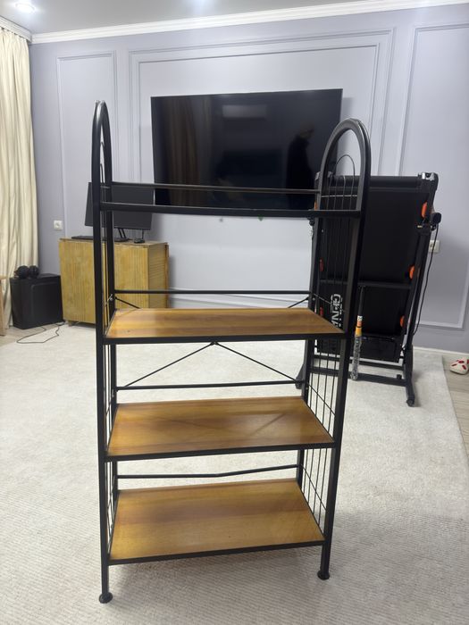 Продам стеллаж универсальную