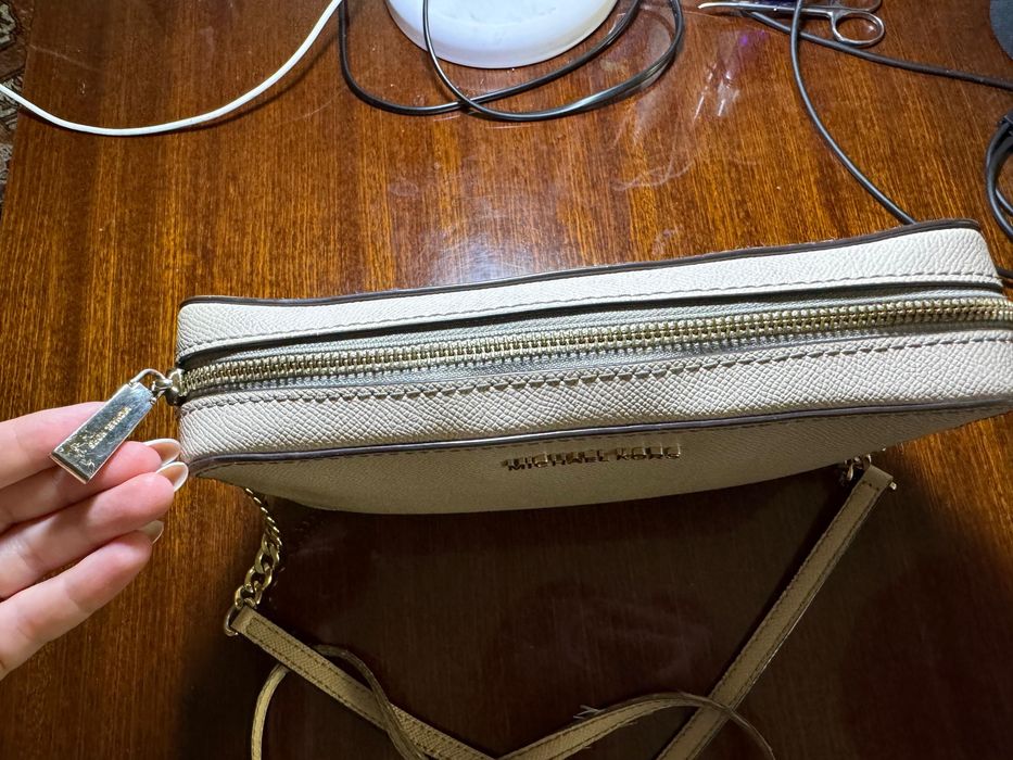 Продам сумку Michael Kors оригинал