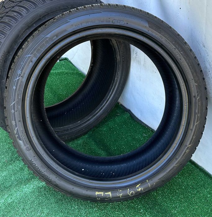2бр 235/40r18 HANKOOK зимни