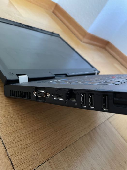 Lenovo Thinkpad T500 дефектен