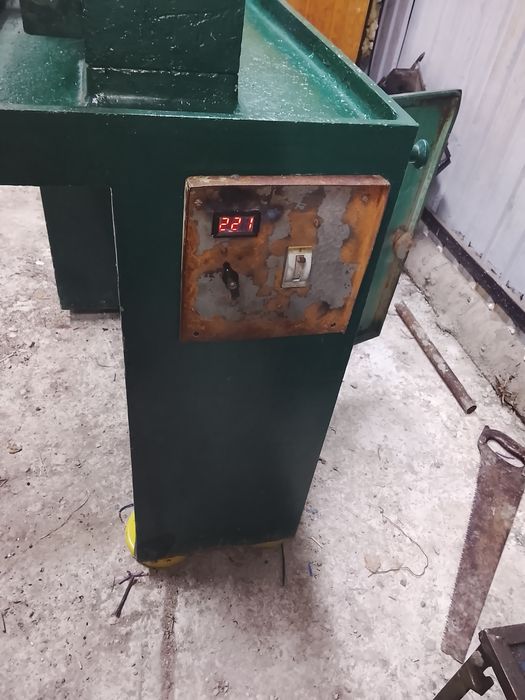 Токарный станок 16у04п