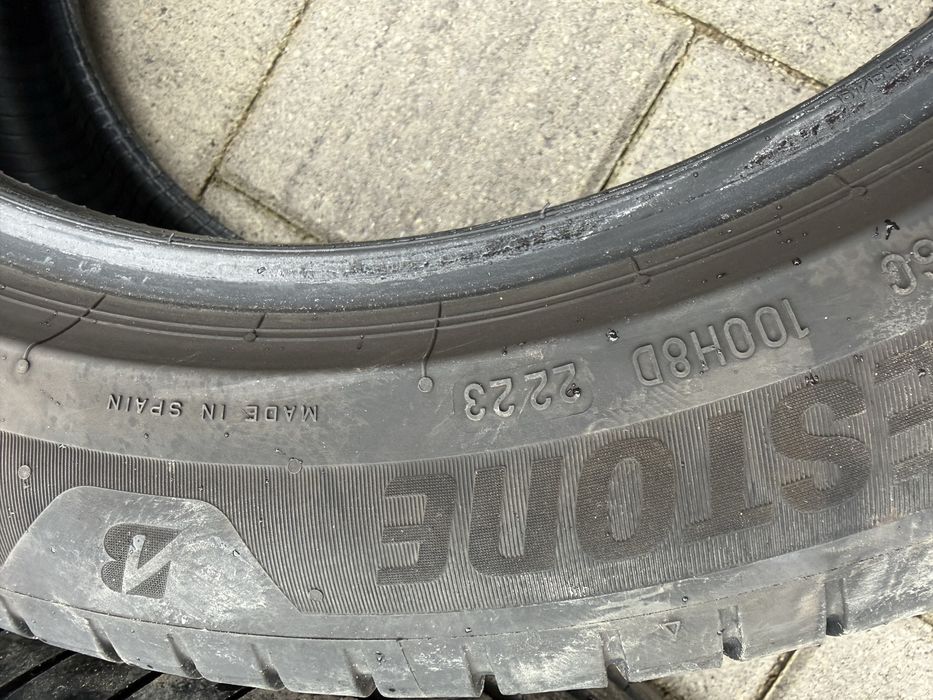 Anvelope vara Bridgestone 225/50 r18