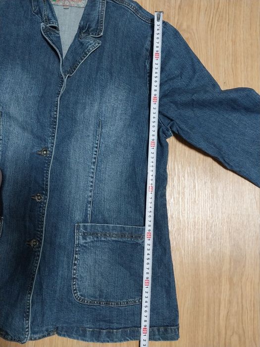 Джинсовая куртка, сюртук Женский!