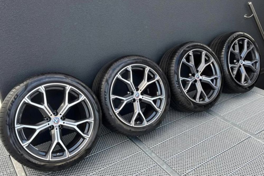 Бмв джанти 21 цола G05/G06 пирели +5,5мм
