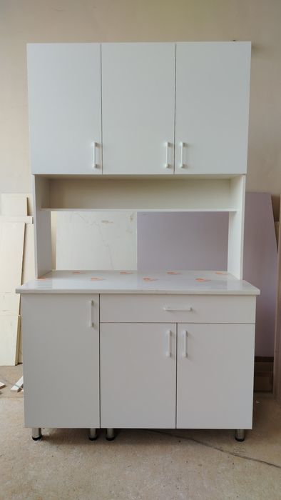 Кухонный шкаф...