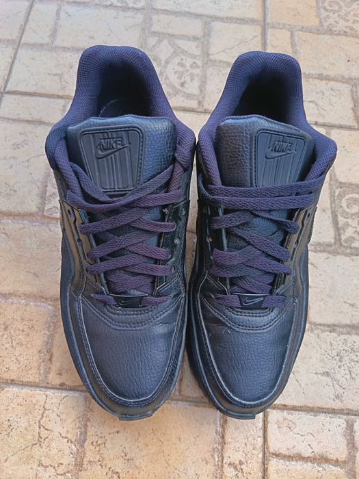 Маратонки Nike 44 номер