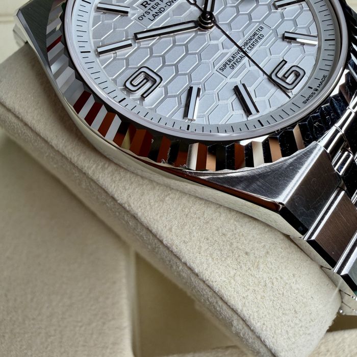 Rolex LAND DWELLER | 40MM | Pe STOC | 22.500 EURO | 2026 | 127234